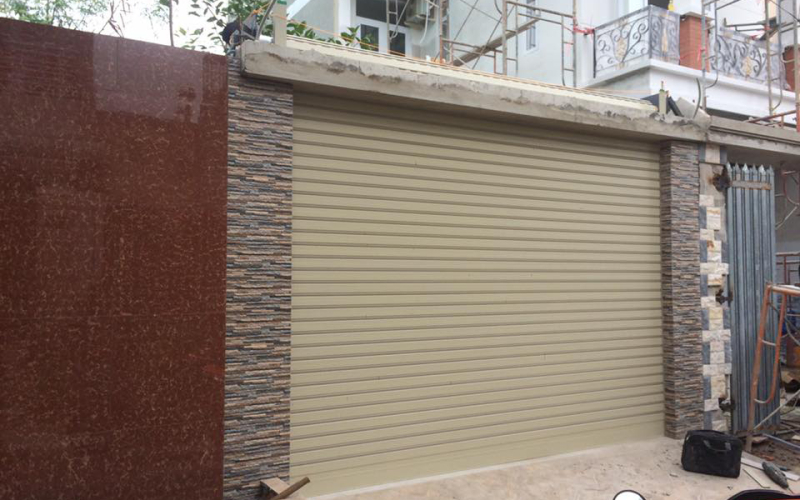 Báo Giá Lắp Đặt Cửa Cuốn Tại TPHCM